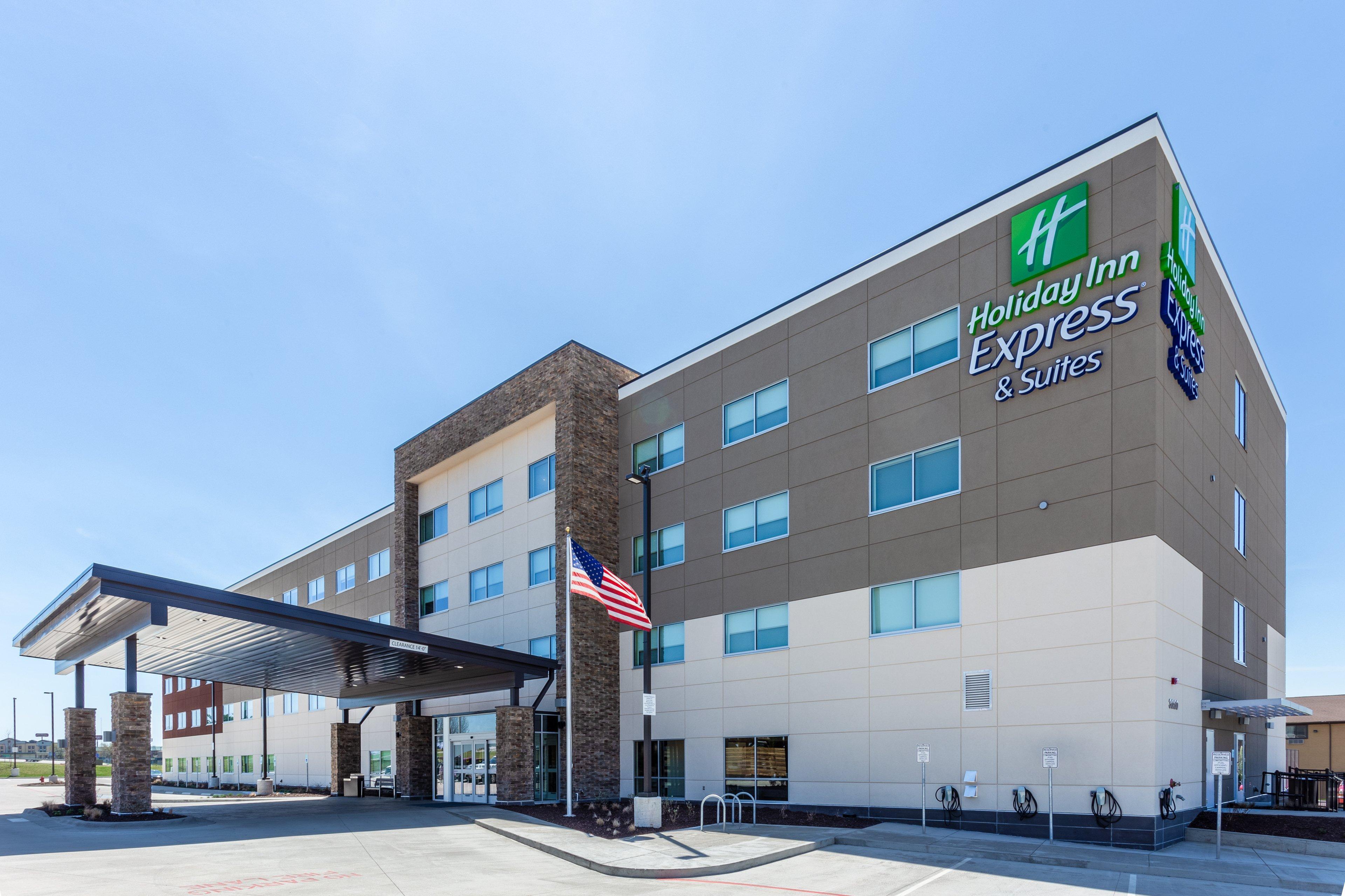Express & - North By Ihg Springfield