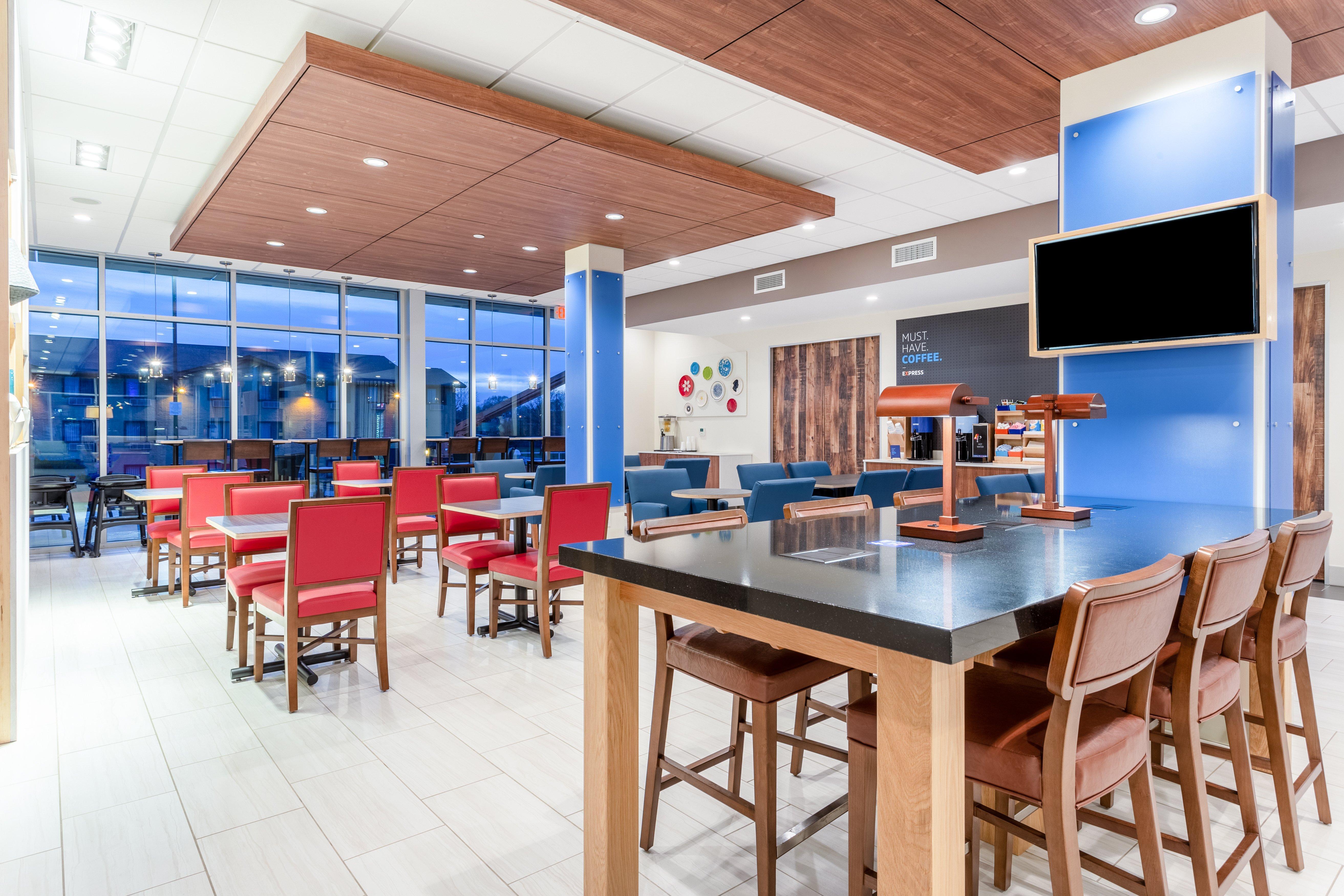 Hotel Express & - North By Ihg Springfield